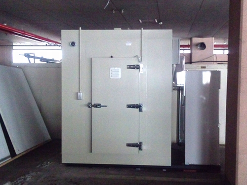 無風プレハブ冷凍庫